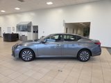 Used 2023 Nissan Altima 2.5 SV image 2
