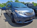 Used 2014 Toyota Sienna XLE image 3