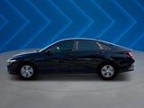 New 2025 Hyundai Elantra SE image 3