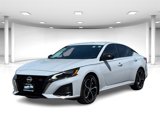 Used 2024 Nissan Altima 2.5 SR image 2