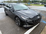 Used 2022 Hyundai Elantra Limited image 5
