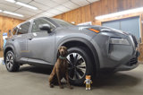 Used 2023 Nissan Rogue SV image 2