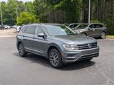 Used 2020 Volkswagen Tiguan SE image 3