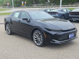 New 2025 Toyota Crown Limited image 3