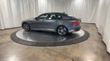Used 2017 Jaguar XE Premium image 6