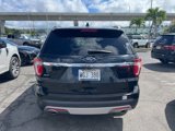 Used 2017 Ford Explorer XLT image 5