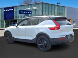 Certified 2021 Volvo XC40 T5 R-Design image 5