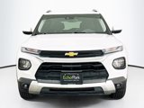 Used 2021 Chevrolet TrailBlazer LT image 2