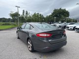 Used 2015 Ford Fusion SE w/ Equipment Group 201A image 3