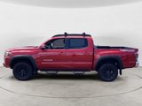 Used 2022 Toyota Tacoma TRD Off-Road image 2