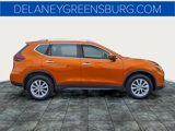 Used 2019 Nissan Rogue SV image 2