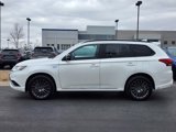 Used 2022 Mitsubishi Outlander LE image 2