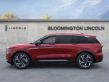 New 2025 Lincoln Nautilus Premier image 3
