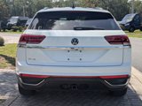 Used 2022 Volkswagen Atlas Cross Sport SE image 6