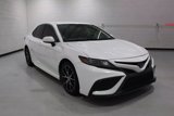 Used 2021 Toyota Camry SE w/ Carpet Mat Package (TMS) image 4