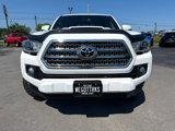 Used 2016 Toyota Tacoma TRD Sport image 2