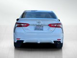 Used 2018 Toyota Camry LE image 5