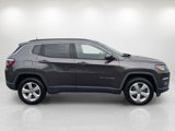 Used 2017 Jeep Compass Latitude w/ Popular Equipment Group image 4