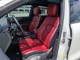 Used 2024 Porsche Macan image 5