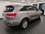 Used 2017 Kia Sorento LX image 4