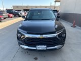 Used 2024 Chevrolet TrailBlazer LT w/ Driver Confidence Package image 2