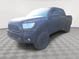 Used 2009 Toyota Tundra 4x4 CrewMax image 3