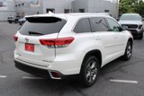 Certified 2019 Toyota Highlander Limited Platinum image 5