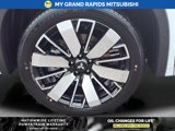 New 2025 Mitsubishi Outlander SEL image 5