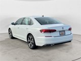 Used 2022 Volkswagen Passat 2.0T SE image 3