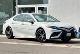 Used 2023 Toyota Camry SE image 2