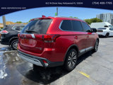 Used 2019 Mitsubishi Outlander SEL image 4