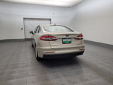 Used 2019 Ford Fusion SE image 6