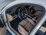 New 2025 Porsche Macan image 4
