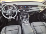 Used 2022 Alfa Romeo Stelvio Sprint image 4