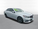 Used 2014 Mercedes-Benz E 350 4MATIC Sedan image 3
