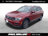 Certified 2020 Volkswagen Tiguan SE w/ Panoramic Sunroof Package image 1