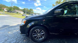 Used 2016 Dodge Grand Caravan SXT image 2