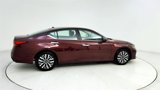 Used 2023 Nissan Altima 2.5 SV image 5
