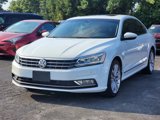 Used 2017 Volkswagen Passat 1.8T SEL Premium image 3