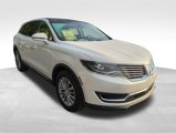 Used 2016 Lincoln MKX Select w/ Climate Package image 3