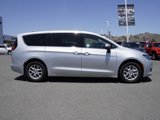 Certified 2023 Chrysler Voyager LX image 3