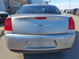 Used 2017 Chrysler 300 C image 5