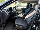 Used 2012 Jeep Grand Cherokee Laredo w/ Laredo E Group image 2