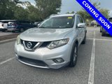 Used 2016 Nissan Rogue SL image 2
