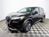 Used 2023 Nissan Rogue S image 4