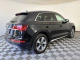 Used 2024 Audi Q5 2.0T Premium w/ Convenience Package image 3