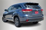 Used 2018 Toyota Highlander XLE image 4