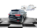 Used 2021 Jeep Grand Cherokee Laredo image 4