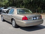 Used 2004 Ford Crown Victoria image 5