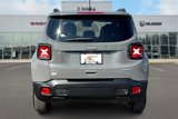 Used 2020 Jeep Renegade Latitude w/ Popular Equipment Group image 5